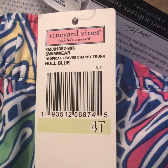 Vineyard Vines Swim Trunks - Picture 4 of 4